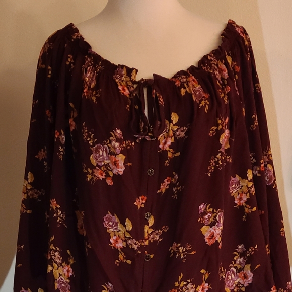 Rewind Tops - NWT Rewind ruby size XXL top